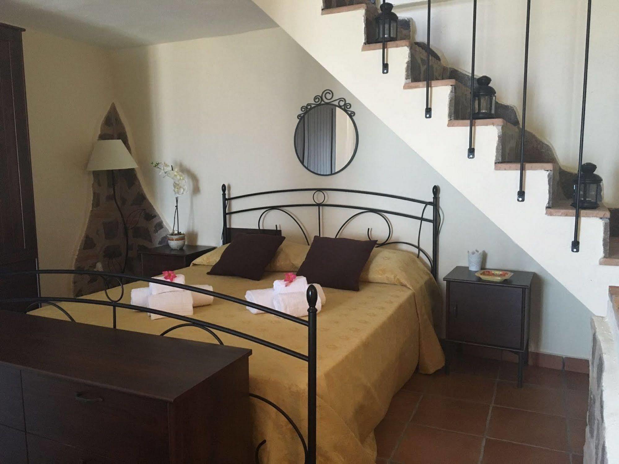 Perla Del Borgo Appartamenti Santa Caterina dello Ionio Exteriér fotografie